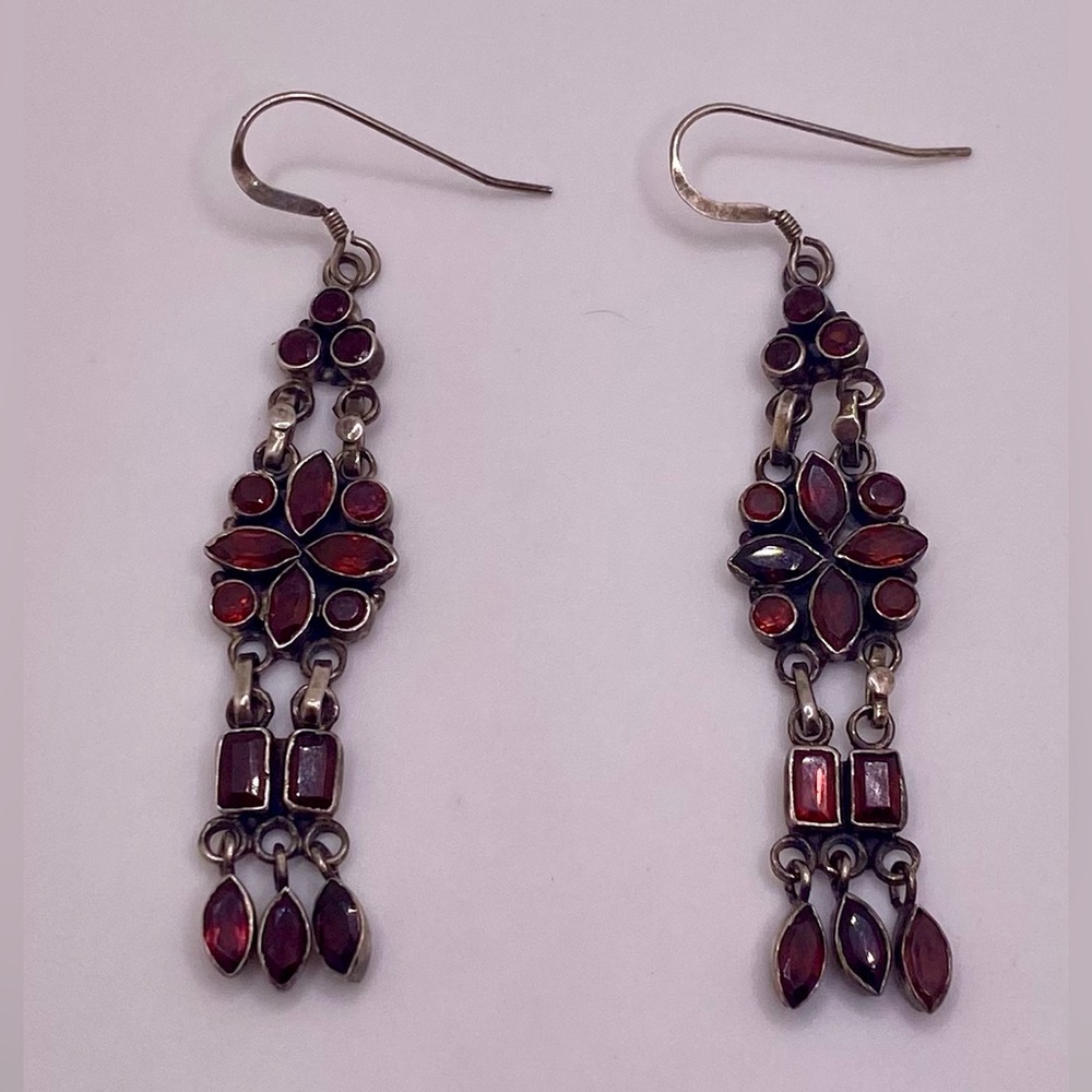 Vintage Sterling silver garnet earrings